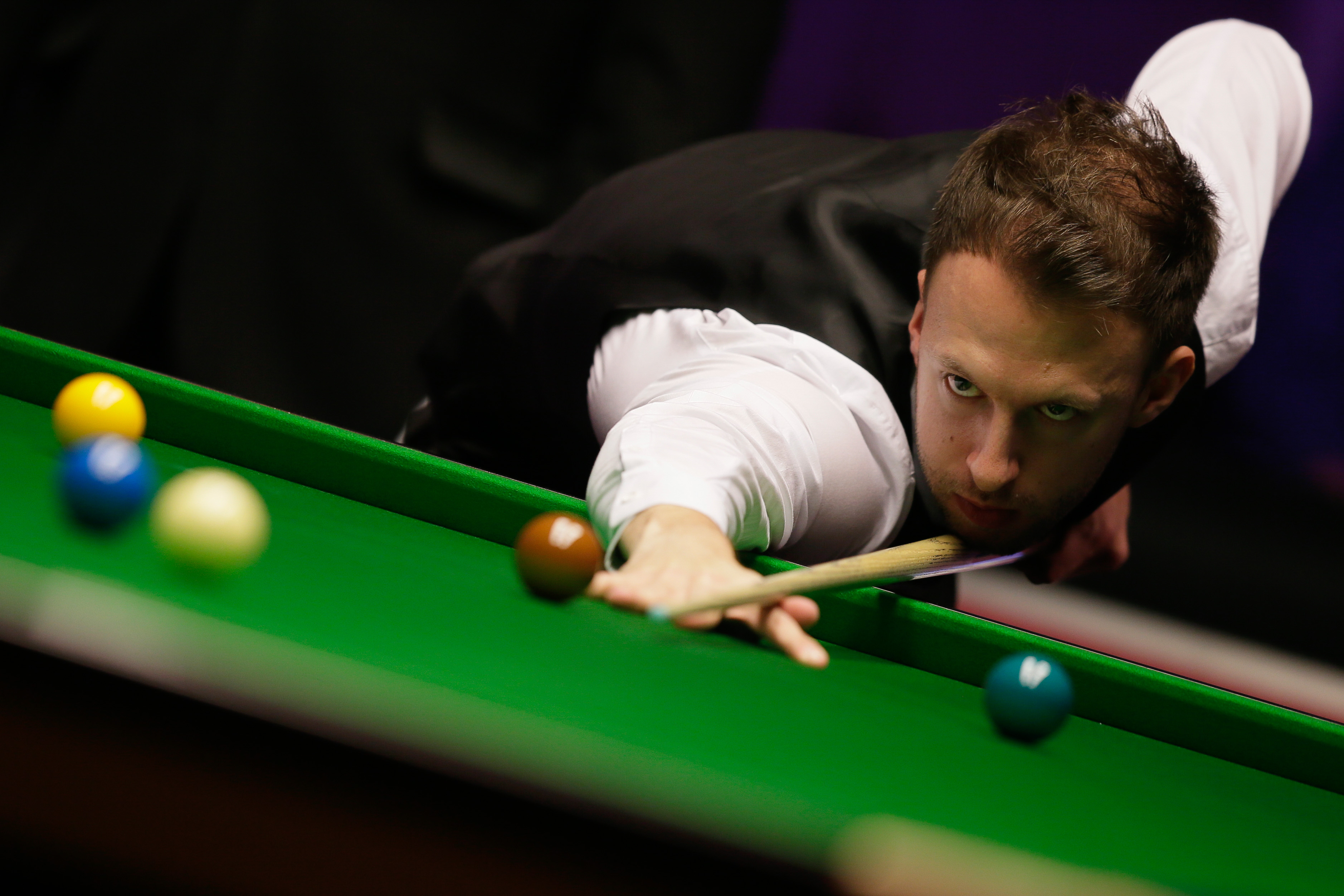 力十分明显 力十分明显