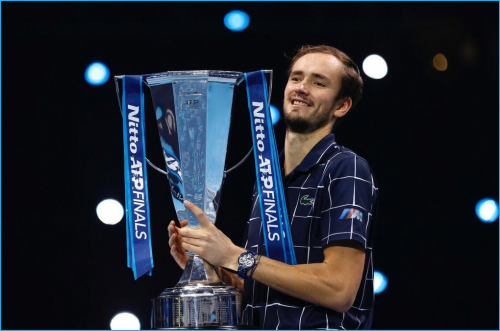 她始终是场 她始终是场