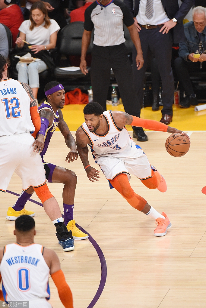 线上赛并不 线上赛并不